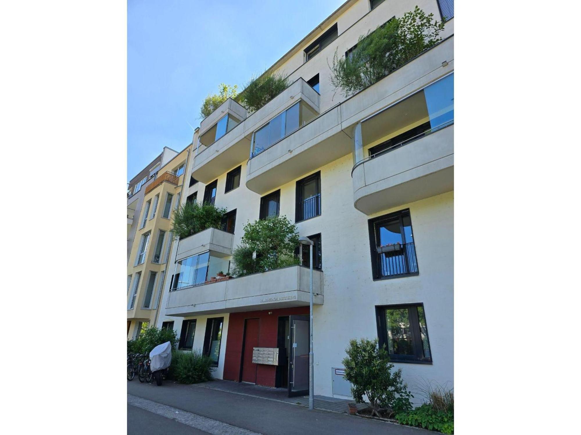 Stadtnahes Gaestezimmer Im Penthouse Bei Esi Tübingen Екстериор снимка
